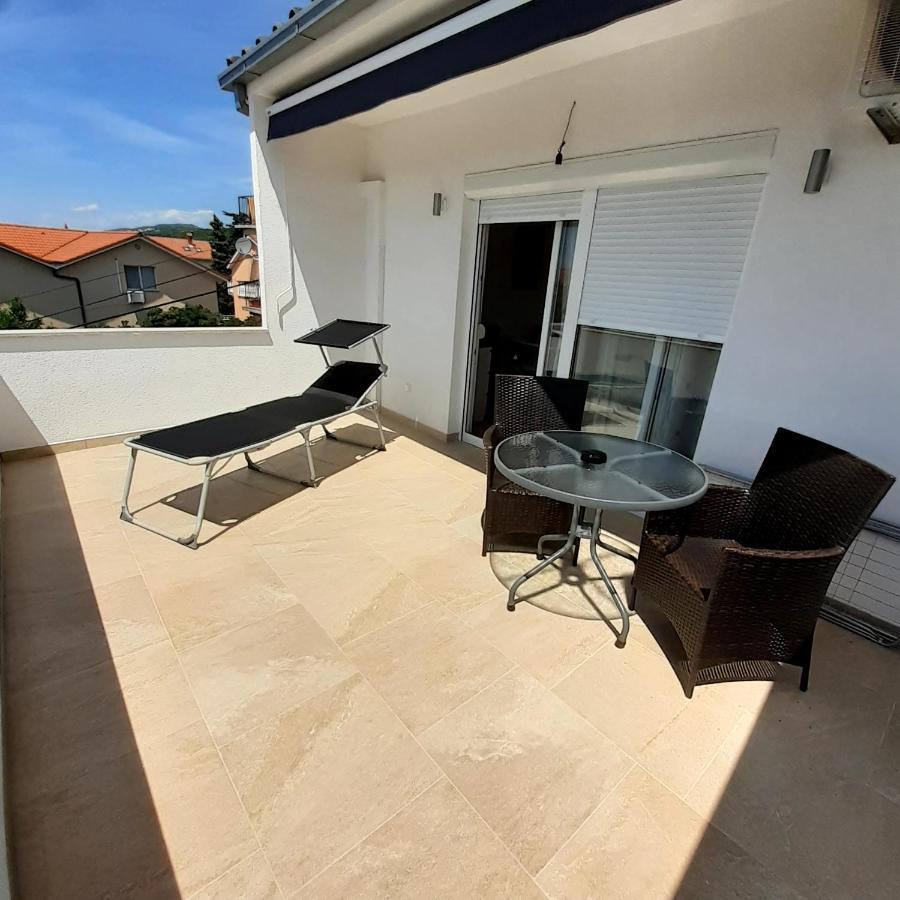 Apartmani Kramar Selce Rum bild