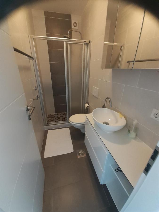 Apartmani Kramar Selce Exteriör bild